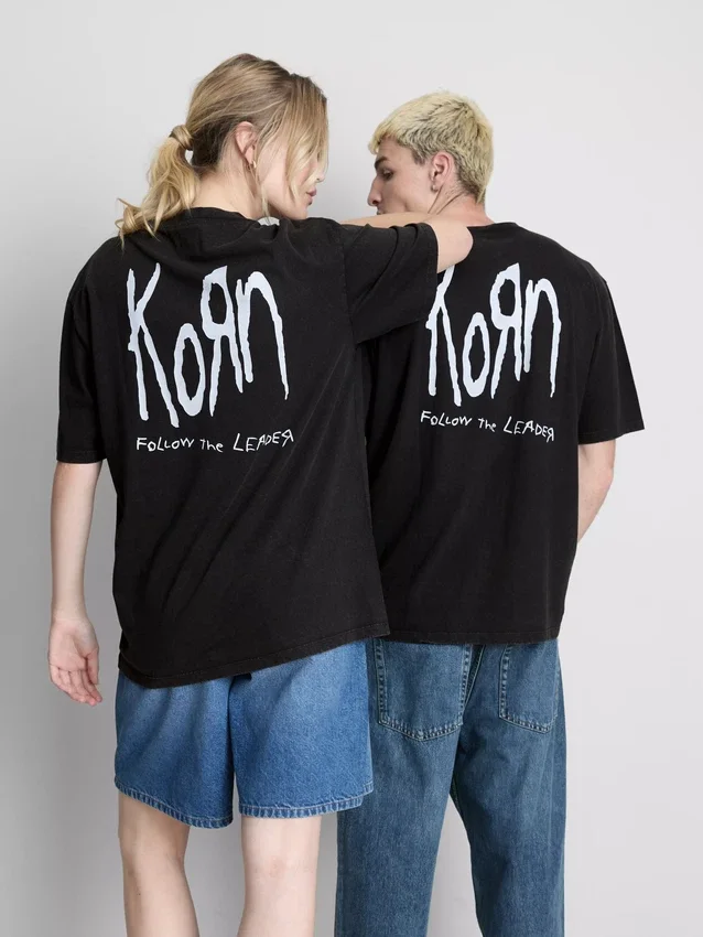 Korn grafikás póló