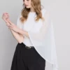 Köpenyszerű bodysuit