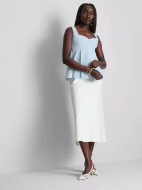 Krepp anyagú, szív alakú nyakkivágású peplum felső