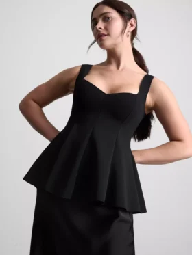 Krepp anyagú, szív alakú nyakkivágású peplum felső