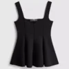 Krepp anyagú, szív alakú nyakkivágású peplum felső