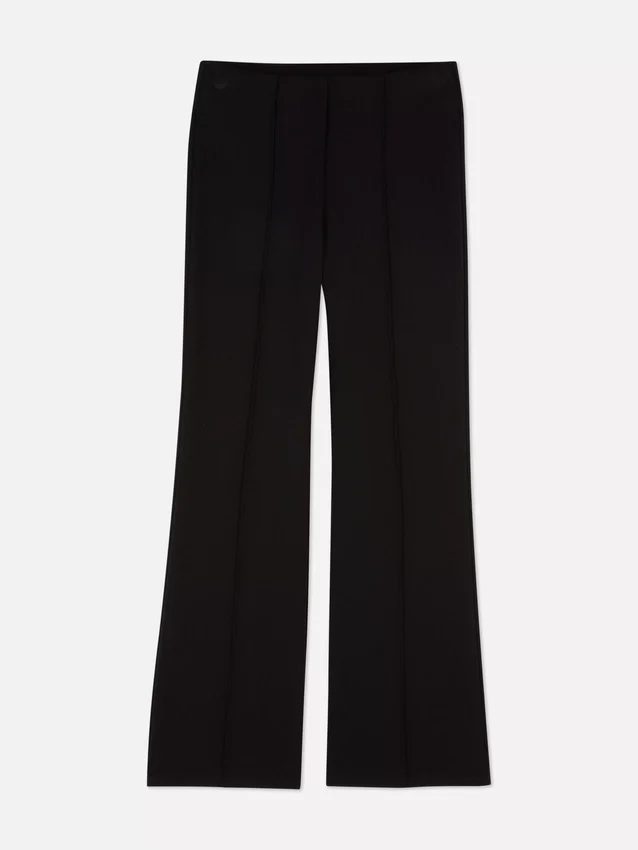 Közepes derékmagasságú, táguló szárú ponte leggings