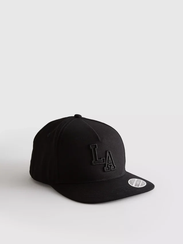 La baseball sapka