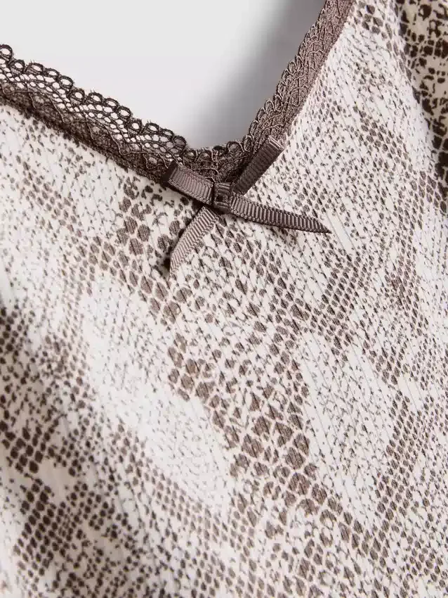 Leopárdmintás csipkés pójáru