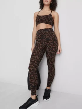 Magas derekú leopárd mintás sportlegging