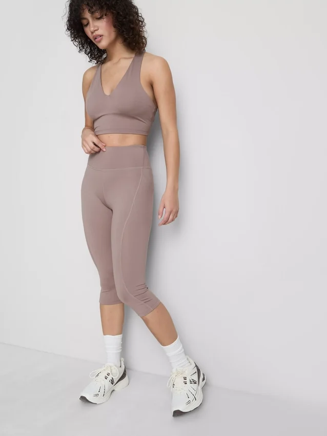 Magas derekú, sportos capri leggings