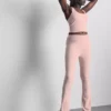 Magas derekú, táguló szárú sportlegging