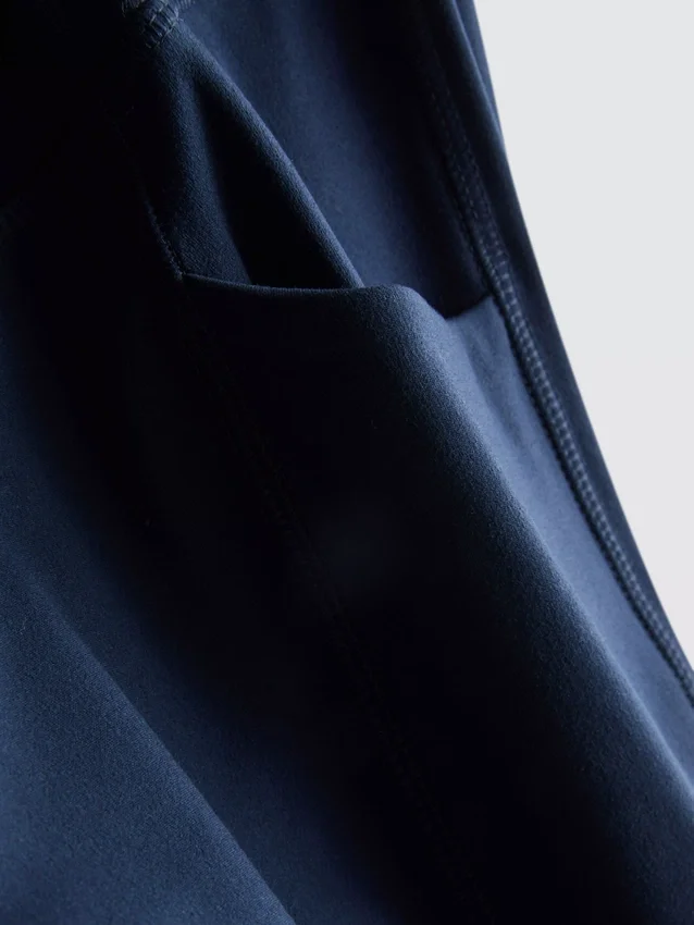 Magas derékú, sima, támasztó sportlegging