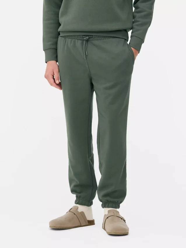 Manszetes joggingnadrág