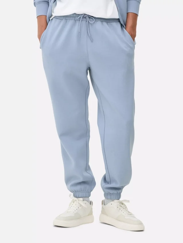 Manszetes joggingnadrág