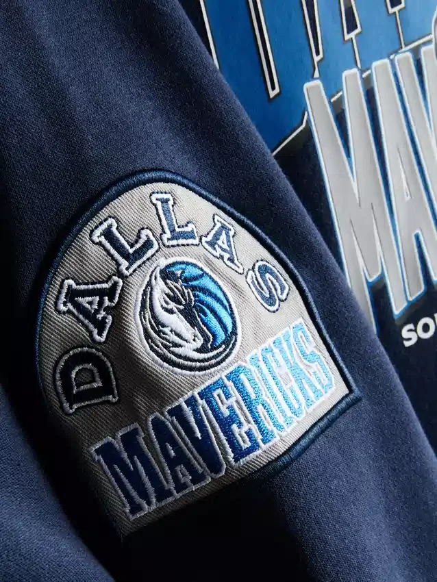 NBA Dallas Mavericks kapucnis pulóver