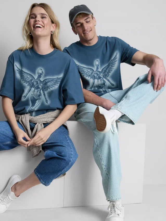 Nirvana angyalos grafikás póló
