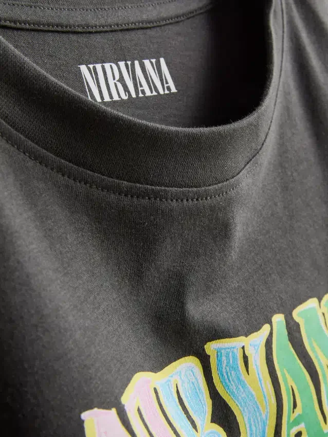 Nirvana mosott pamut bandás póló