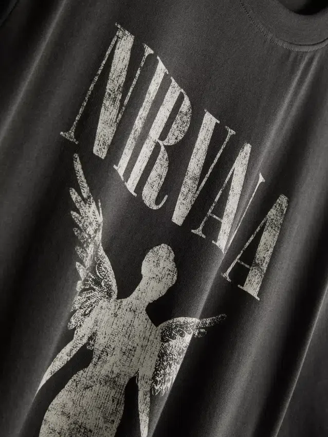 Nirvana rövid pizsamakészlet