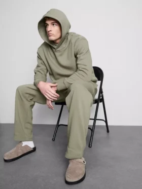 Oversized alapdarab kapucnis pulóver