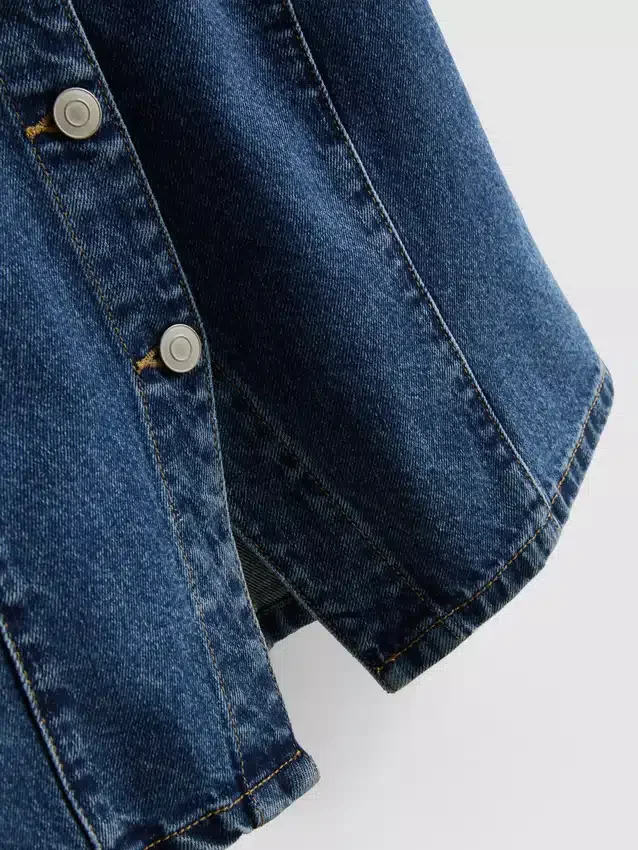 Pamut denim, derékban szűkített, rövid ujjú felső