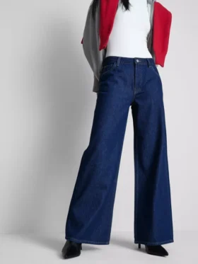 Pamut denim, közepes derékmagasságú, széles szárú farmer