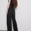 Pamut denim, közepes derékmagasságú, széles szárú farmer