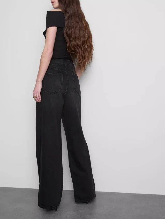Pamut denim, közepes derékmagasságú, széles szárú farmer