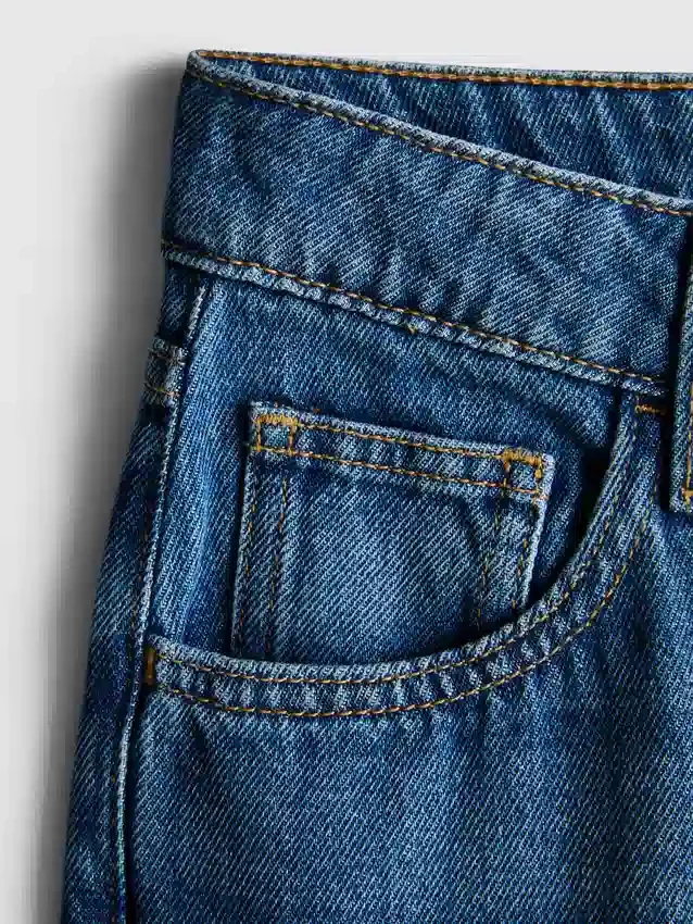 Pamut denim, közepes derékmagasságú, széles szárú farmer