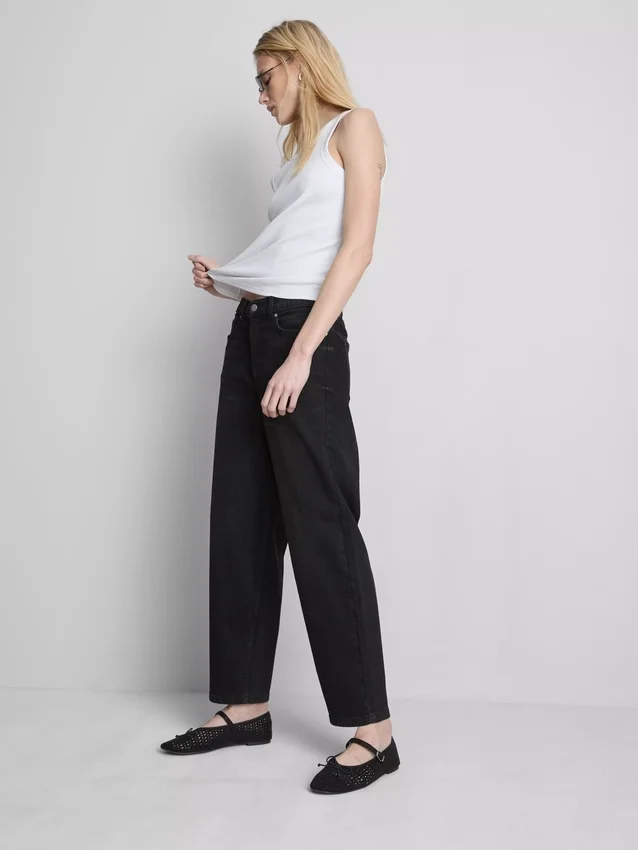 Pamut denim magas derekú, keskeny szárú farmer