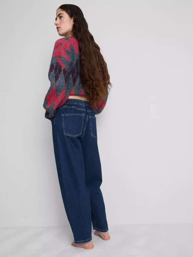 Pamut denim magas derekú, keskeny szárú farmer