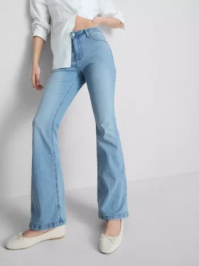 Pamut denim, tágas szárú, közepes derékmagasságú farmer
