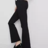 Pamut denim, tágas szárú, közepes derékmagasságú farmer