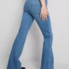 Pamut denim, tágas szárú, közepes derékmagasságú farmer