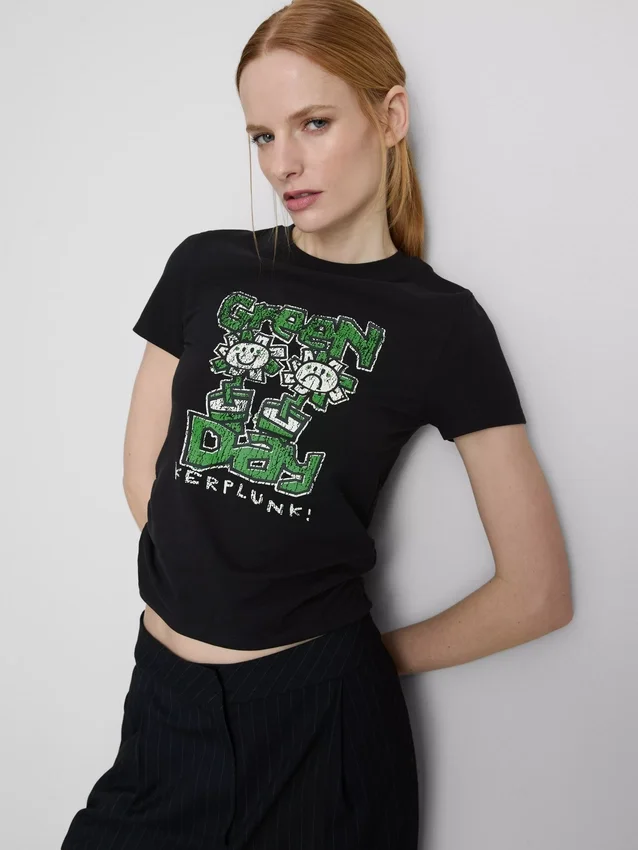 Pamutban gazdag, zöld, redős „Green Day” babapóló