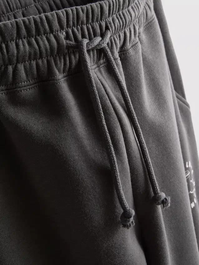 Pamutkeverékből készült, nyomtatott, mandzsettás joggingnadrág
