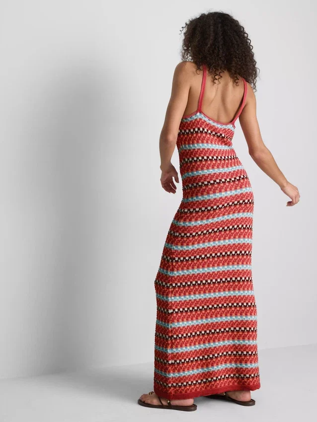 Paula Echevarría horgolt, V-nyakú maxi ruha