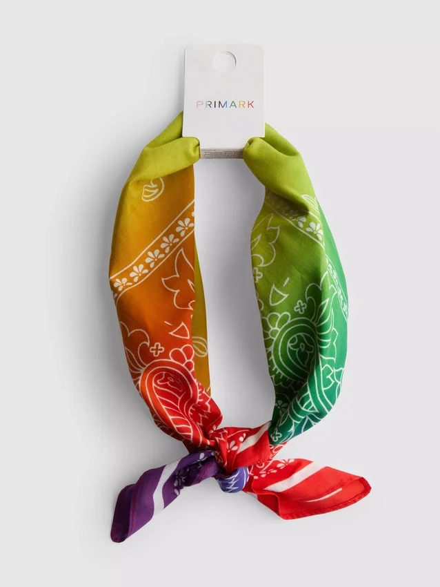Pride bandana sál