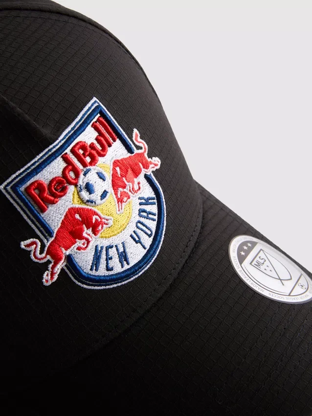 Red Bull baseball sapka