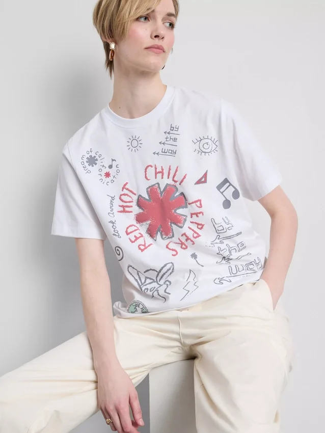 Red Hot Chili Peppers-motívumú póló