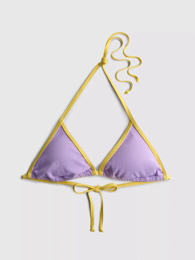 Ráncos, kontrasztos háromszög alakú bikini felső
