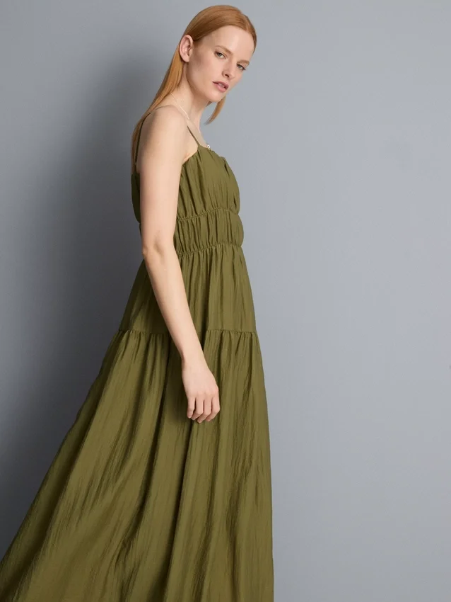 Réteges, smockos maxi ruha