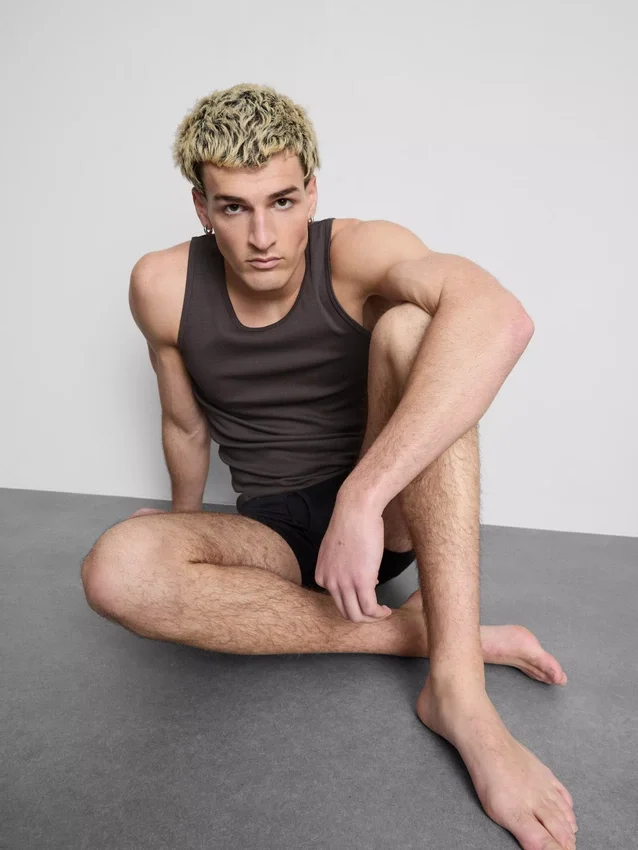 Slim fit bordás póló