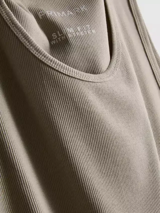 Slim fit bordás póló