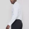 Slim fit, rugalmas, gombos ing