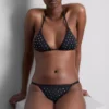 Strasszokkal díszített bikini alsó