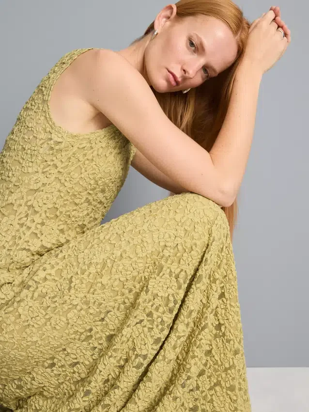 Stretch csipkés maxi ruha
