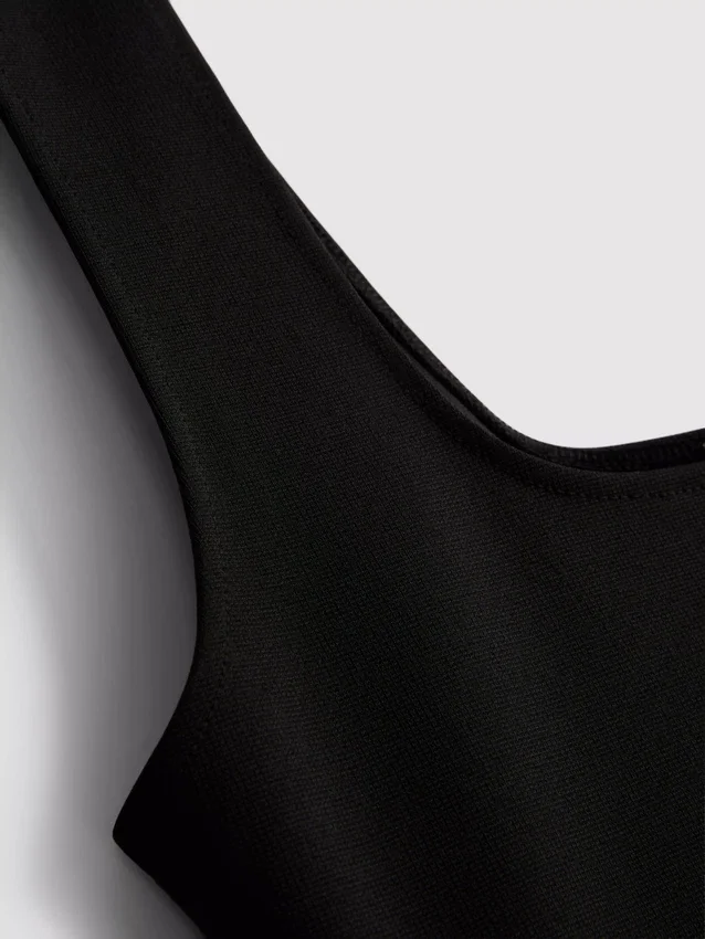 Széles pántos krepp tank top