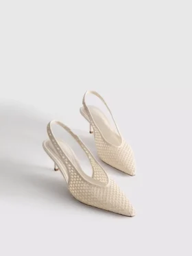 Szövött hálós, hegyes orrú, magas sarkú cipő