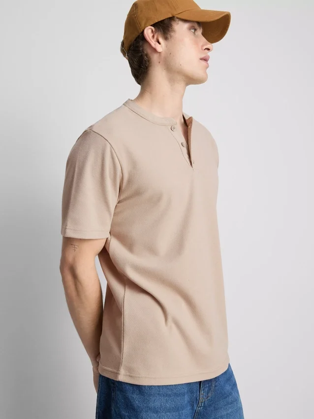 Texturált henley póló
