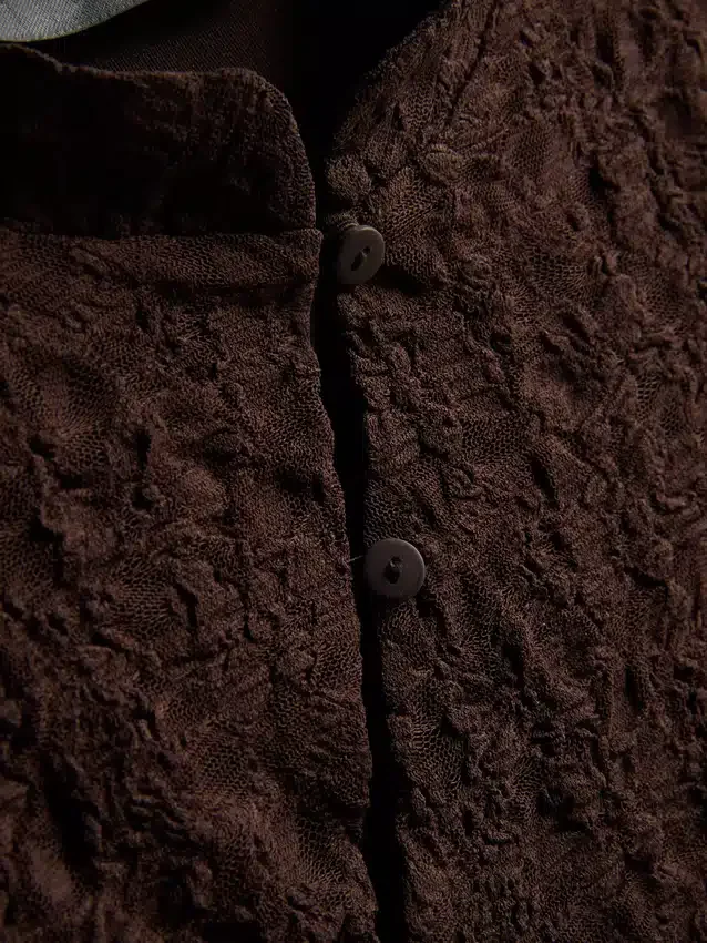 Texturált, magas nyakú felső
