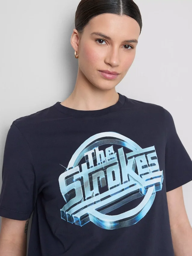 The Strokes grafikus póló