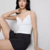 V-nyakú babydoll top
