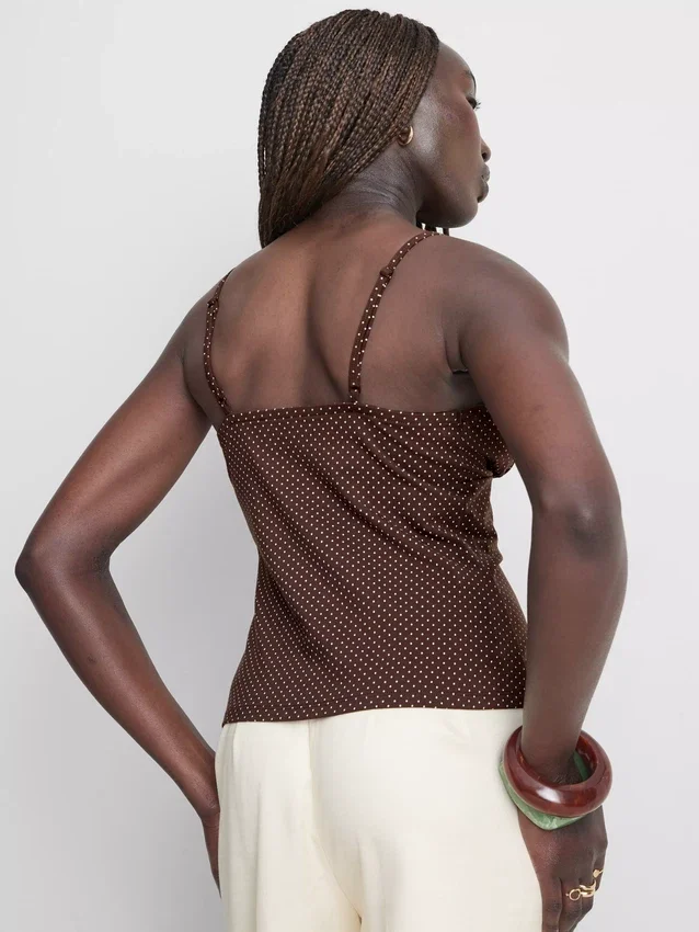 V-nyakú babydoll top