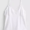 V-nyakú babydoll top